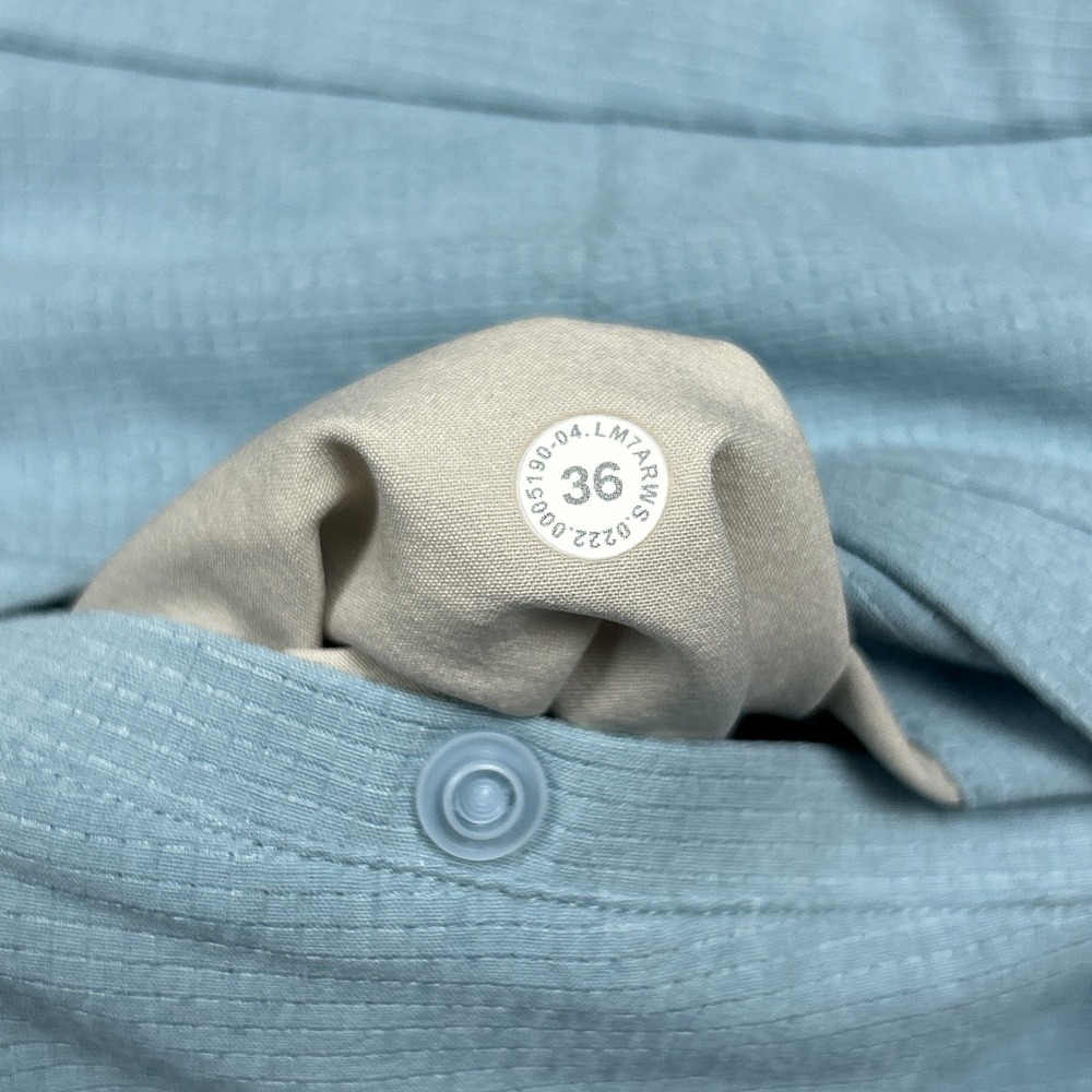 Lululemon Mens Commission Classic-Fit 7" Chino Shorts 36 Blue WovenAir LM7ARWS - Picture 5 of 8